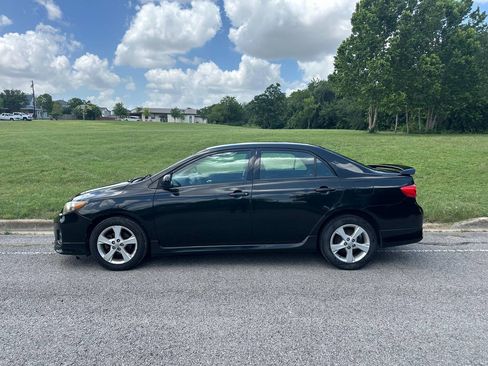 Used 2011 Toyota Corolla S FWD image 1