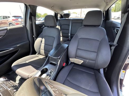 Used 2023 Chevrolet Malibu LT FWD image 11