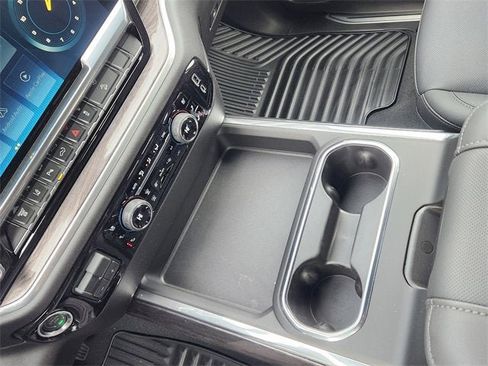 New 2026 Chevrolet Silverado 2500 LTZ w/ LTZ Premium Package image 39