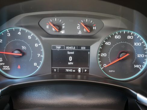 Used 2018 Chevrolet Equinox LT image 21