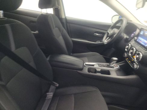 Used 2025 Nissan Sentra SV FWD image 21