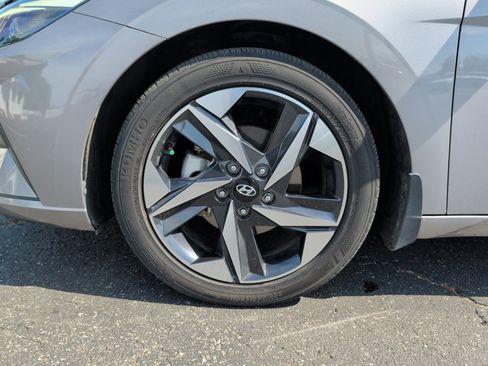 Used 2023 Hyundai Elantra SEL w/ Convenience Package image 27