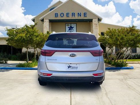 Used 2017 Kia Sportage EX w/ EX Premium Package image 4