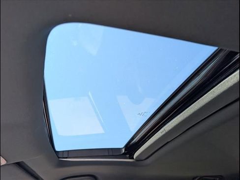 Used 2022 Honda Passport Elite image 13