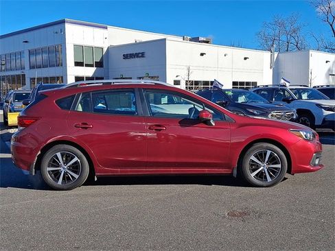 Used 2023 Subaru Impreza Premium image 7