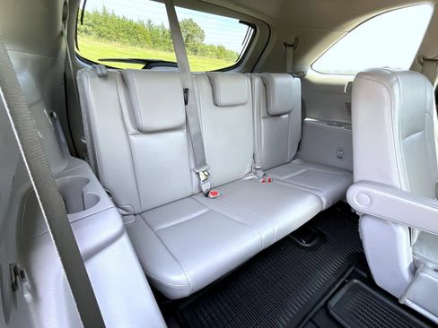 Used 2014 Toyota Highlander Limited Platinum AWD/4WD image 20