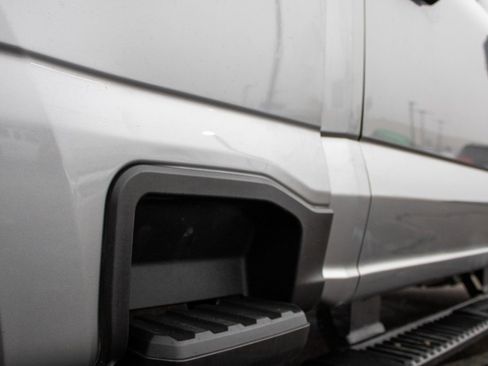 Used 2024 Ford F250 XLT image 9