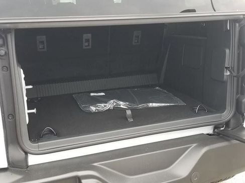 New 2025 Ford Bronco Big Bend image 5