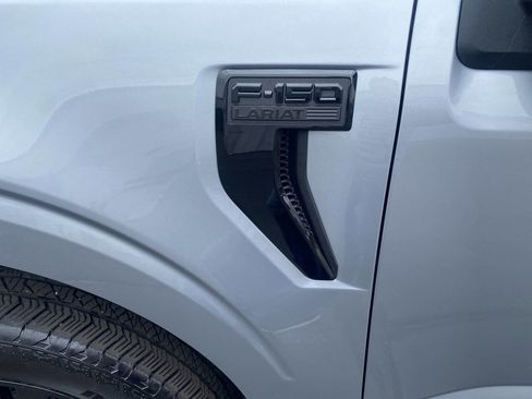 Used 2025 Ford F150 Lariat AWD/4WD image 14