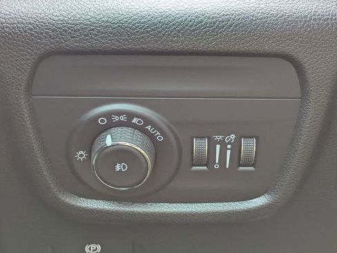 New 2025 Jeep Grand Cherokee L Limited AWD/4WD image 28