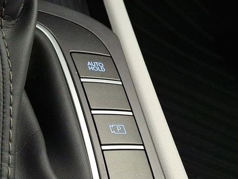 Certified 2025 Hyundai Kona SEL FWD image 30