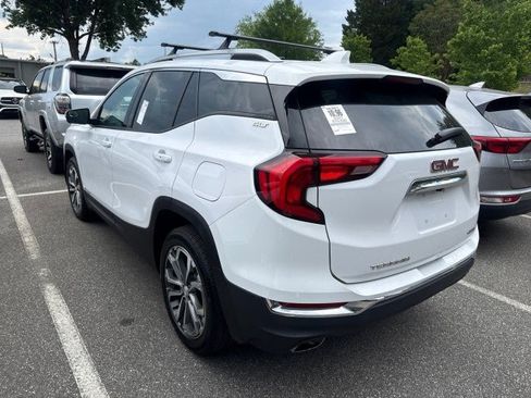 Used 2020 GMC Terrain SLT w/ Preferred Package AWD/4WD image 3