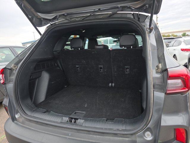 Used 2025 Ford Escape ST-Line AWD/4WD image 12