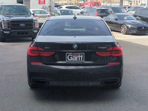 Used 2018 BMW 750i xDrive w/ Executive Package image 4