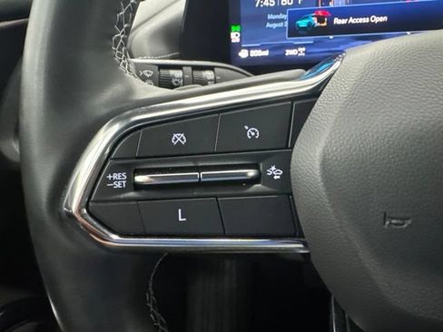 Used 2024 Chevrolet Traverse Z71 w/ LPO, Floor Liner Package AWD/4WD image 12