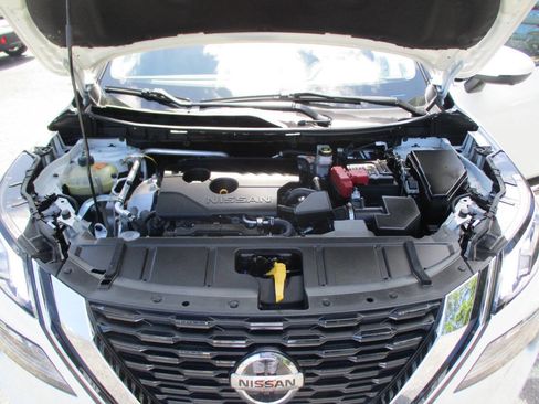 Used 2021 Nissan Rogue SL image 36