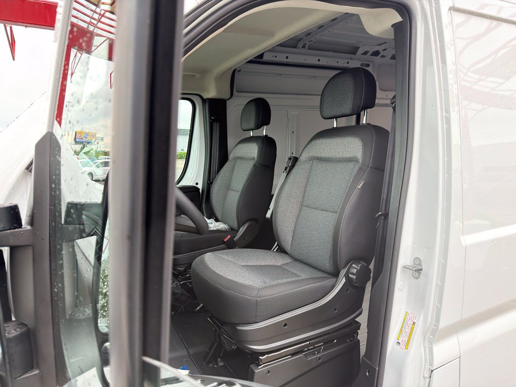 New 2026 RAM ProMaster 2500 w/ Convenience Group FWD image 11