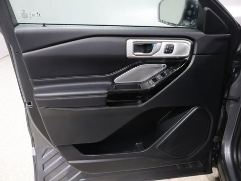 Used 2021 Ford Explorer ST w/ Equipment Group 401A image 15