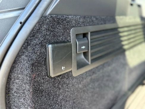 Used 2019 Land Rover Range Rover Long Wheelbase Supercharged image 29