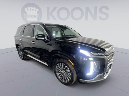 Used 2023 Hyundai Palisade Calligraphy w/ Cargo Package image 10