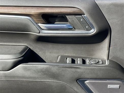 Used 2024 Chevrolet Silverado 1500 LT Trail Boss w/ LT Trail Boss Premium Package image 24