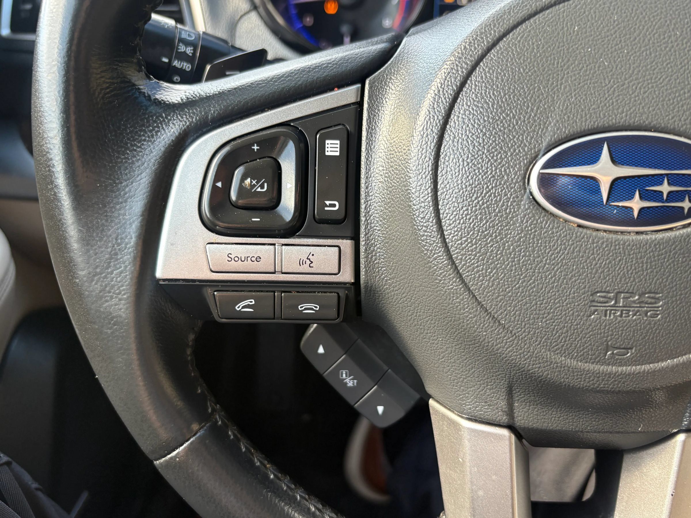 Used 2015 Subaru Outback 2.5i Limited w/ Protection Package #1 AWD/4WD image 25