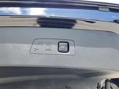 Certified 2024 Lincoln Corsair Reserve w/ Equipment Group 201A image 7