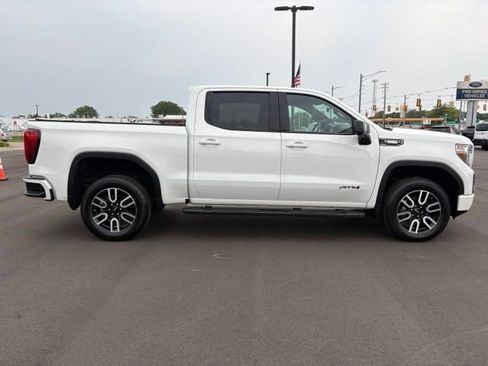 Used 2020 GMC Sierra 1500 AT4 w/ AT4 Premium Package AWD/4WD image 9