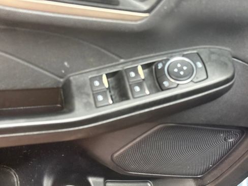Used 2022 Ford Escape SE w/ Cold Weather Package AWD/4WD image 22