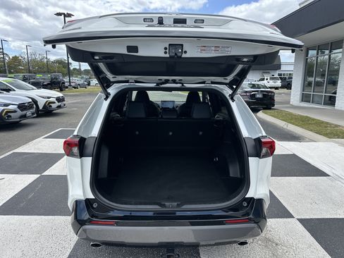 Used 2019 Toyota RAV4 XSE w/ XSE Weather Package image 5