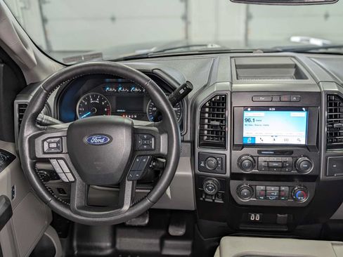 Used 2019 Ford F150 XLT w/ Equipment Group 302A Luxury AWD/4WD image 5