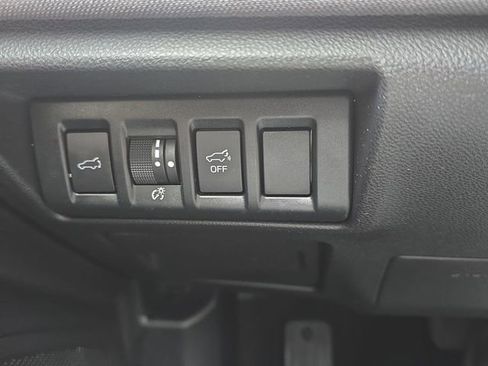 Used 2021 Subaru Outback Premium image 25