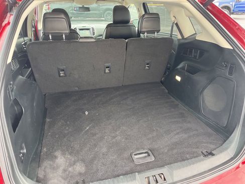 Used 2018 Ford Edge Titanium w/ Technology Package image 14