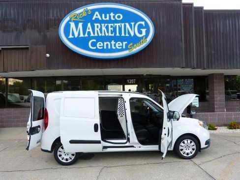 Used 2020 RAM ProMaster City Tradesman SLT FWD image 22