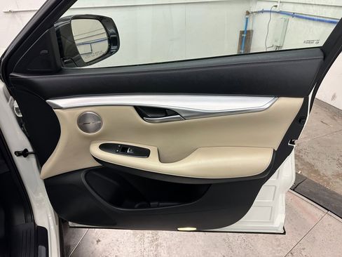 Used 2019 INFINITI QX50 Essential w/ Proactive Package image 31