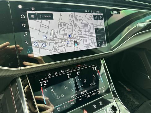 Used 2024 Audi RS Q8 image 15