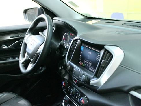 Used 2023 GMC Terrain SLT w/ Infotainment Package II AWD/4WD image 12
