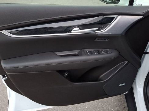 New 2026 Cadillac XT5 Premium Luxury w/ Driver Assist Package image 8