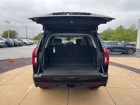 New 2025 Ford Expedition Active image 33