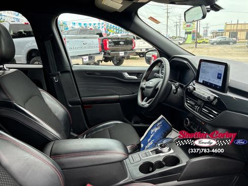 Used 2025 Ford Escape ST-Line FWD image 18