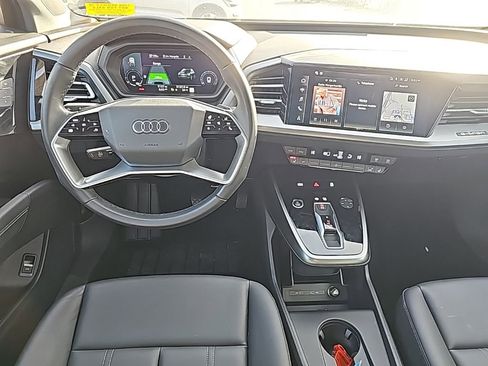 Used 2024 Audi Q4 e-tron Premium Plus w/ Premium Plus image 2