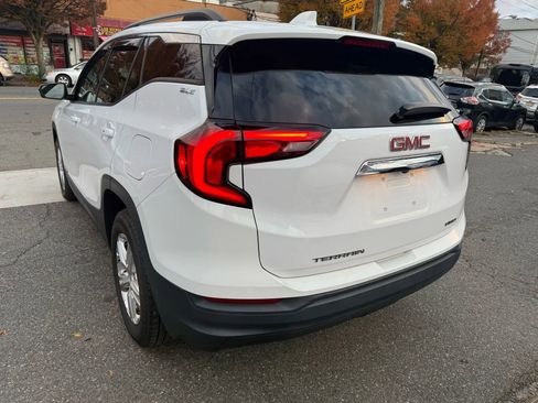 Used 2019 GMC Terrain SLE w/ Driver Convenience Package image 5
