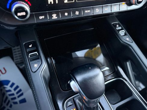 Used 2020 Kia Telluride SX w/ SX Prestige Package image 45