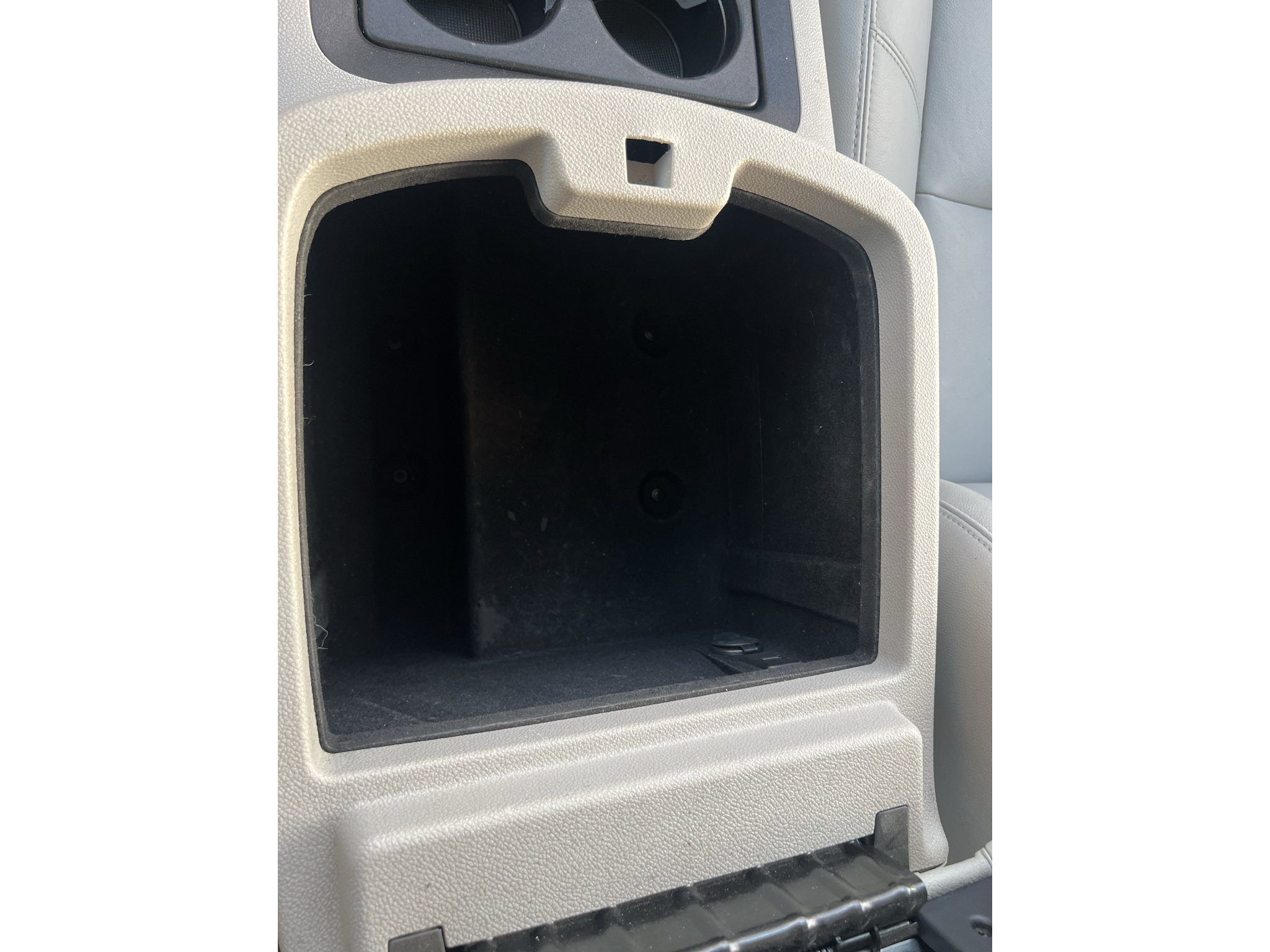 Used 2010 GMC Sierra 2500 SLT w/ SLT Convenience Package AWD/4WD image 16