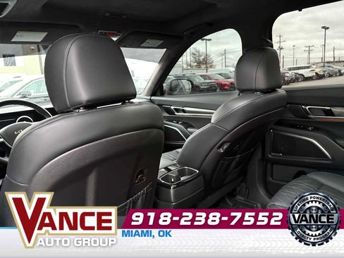 Used 2025 Kia Telluride SX Prestige X-Line image 13
