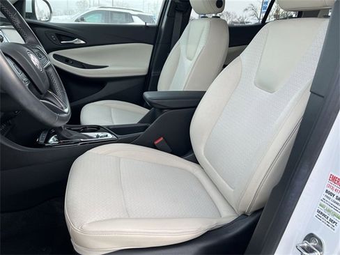 Certified 2022 Buick Encore GX Select image 13