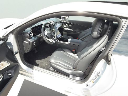 Certified 2026 Mercedes-Benz CLE 300 4MATIC Coupe image 19