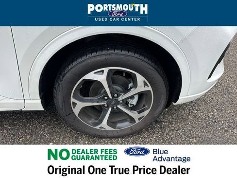 Certified 2024 Ford Escape ST-Line Select w/ Tech Pack #1 AWD/4WD image 36