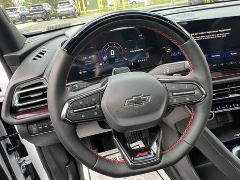 New 2026 Chevrolet Traverse RS w/ LPO, Floor Liner Package image 14