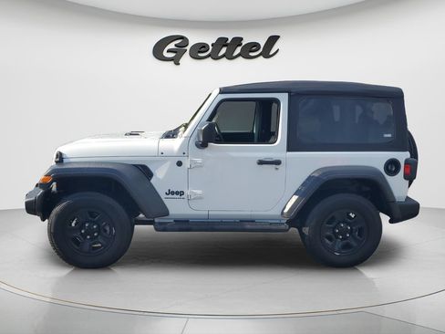 Used 2023 Jeep Wrangler Sport AWD/4WD image 7